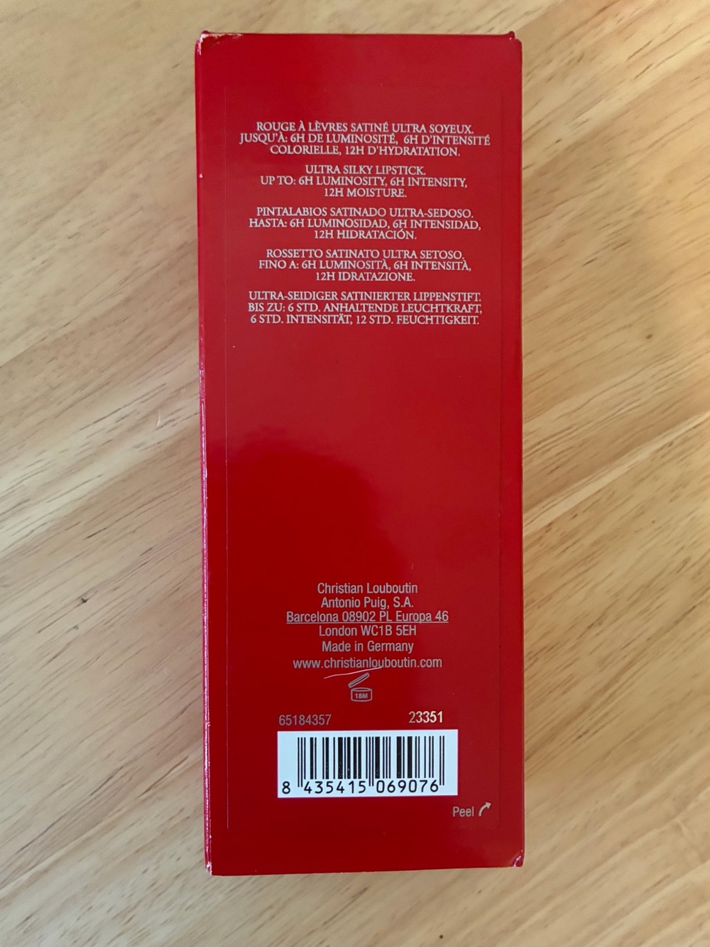 💄💋Christian Louboutin The Rouge 001 shade Lipstick-in Signature Box NWT 💄💋 - Picture 5 of 6
